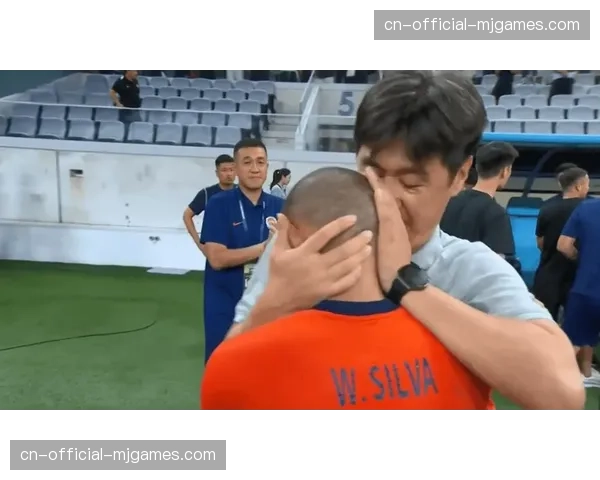 球迷闯入训练基地，一家保级俱乐部加强安保并配合警方调查